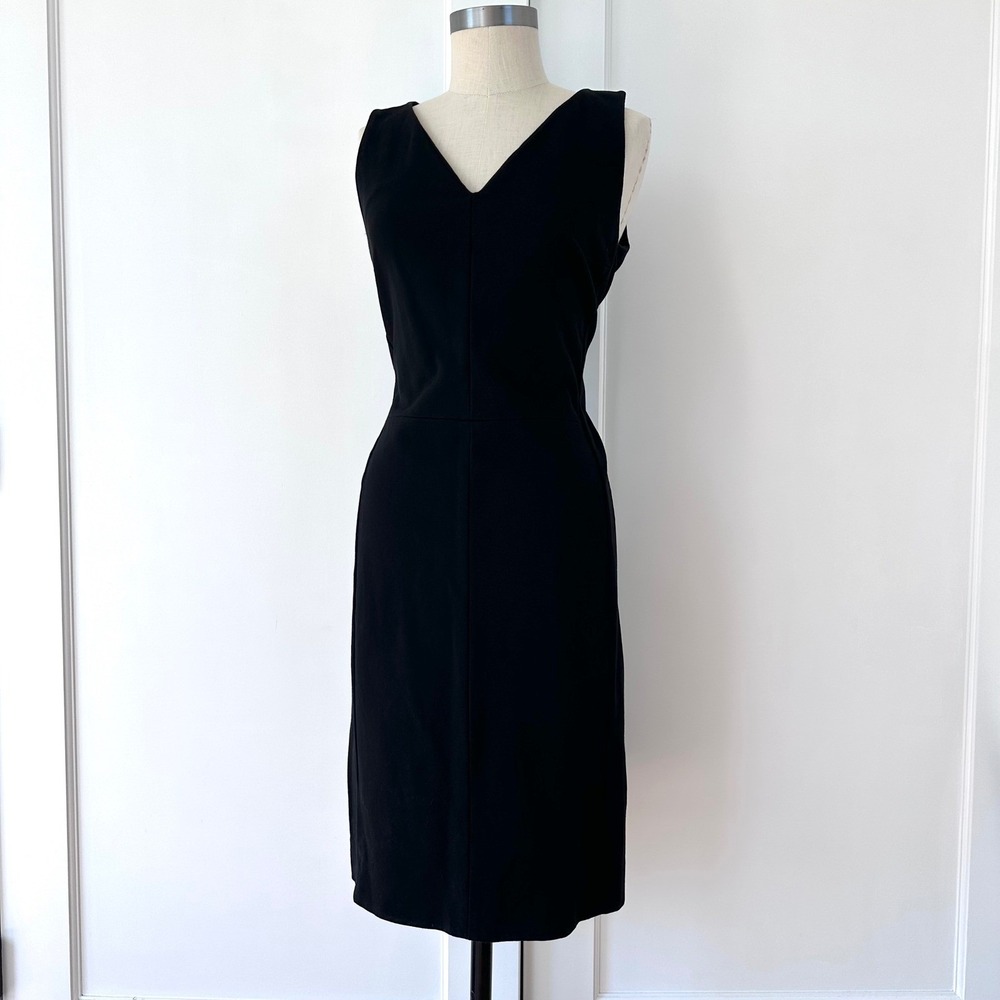 MM.LaFleur Rachel Dress Black V-Neck Sleeveless Sheath Ponte Knit Size 14 - Picture 3 of 12